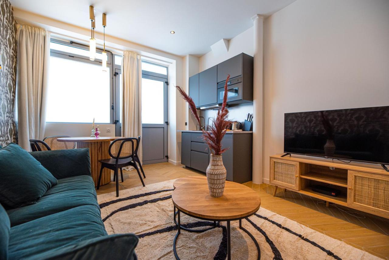 Lovely Apartment Close To Eiffel Tower Париж Екстериор снимка