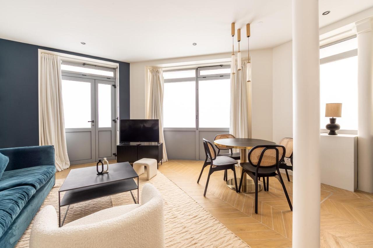 Lovely Apartment Close To Eiffel Tower Париж Екстериор снимка